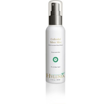 Hylunia Stuff I Like to Spray on My Face Vegan not tested on animals cruelty free beauty 