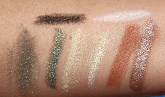 Ringing In The New Year With Jesses Girl Cosmetics Jesses Girl Cosmetics swatches Ringing In The New Year With Jesses Girl Cosmetics cruelty free nail polish cruelty free makeup cruelty free beauty products cruelty free beauty cruelty free