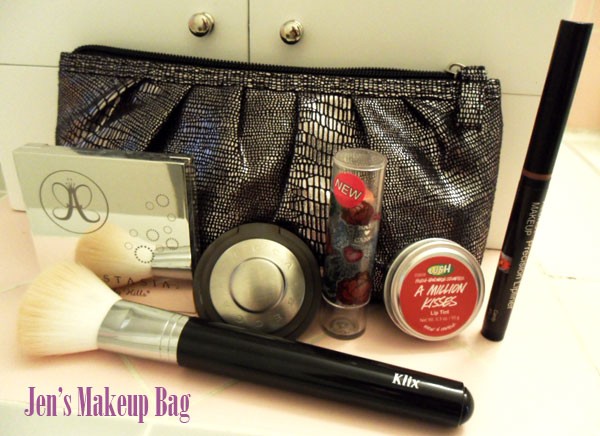 Makeup Bag Whats In My Makeup Bag? not tested on animals cruelty free beauty cruelty free 