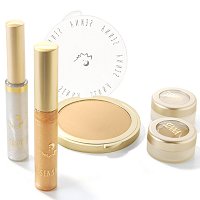 Senna Gold Lip Glosses Fit for a Queen not tested on animals cruelty free makeup cruelty free beauty 