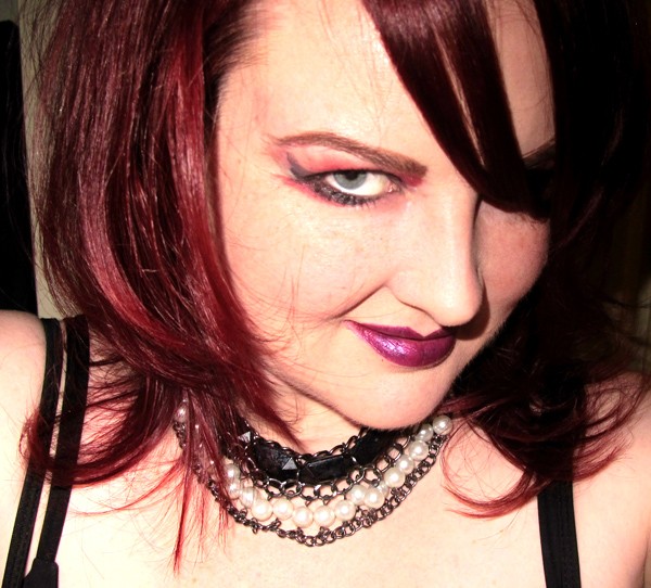 X full face purple lip Manic Panic Creature of the Night cruelty free beauty 