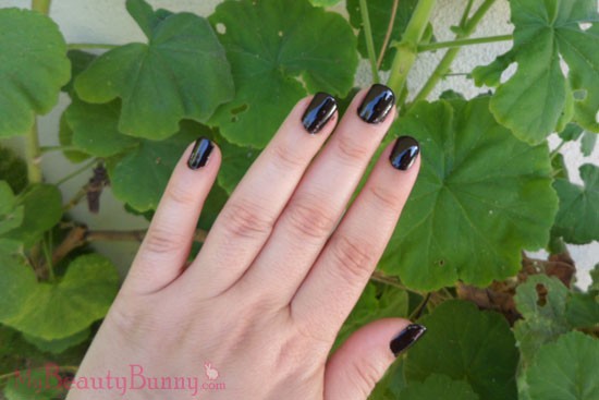 Zoya2 Zoya Smoke and Mirrors Vegan not tested on animals cruelty free 