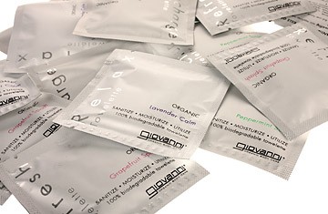 giovani_wipes giovani wipes Product Review Grapefruit Splash Refresh Towelettes by Giovanni toner grapefruit oil facial cleanser antibacterial aloe