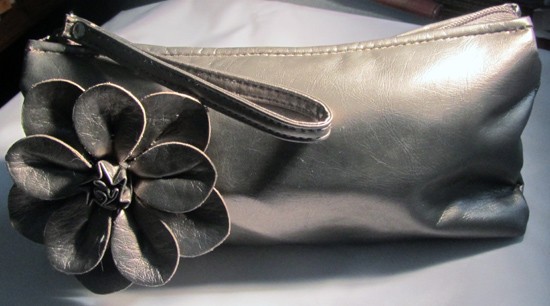 mystery makeup bag Whats in Lisas Makeup Bag? 