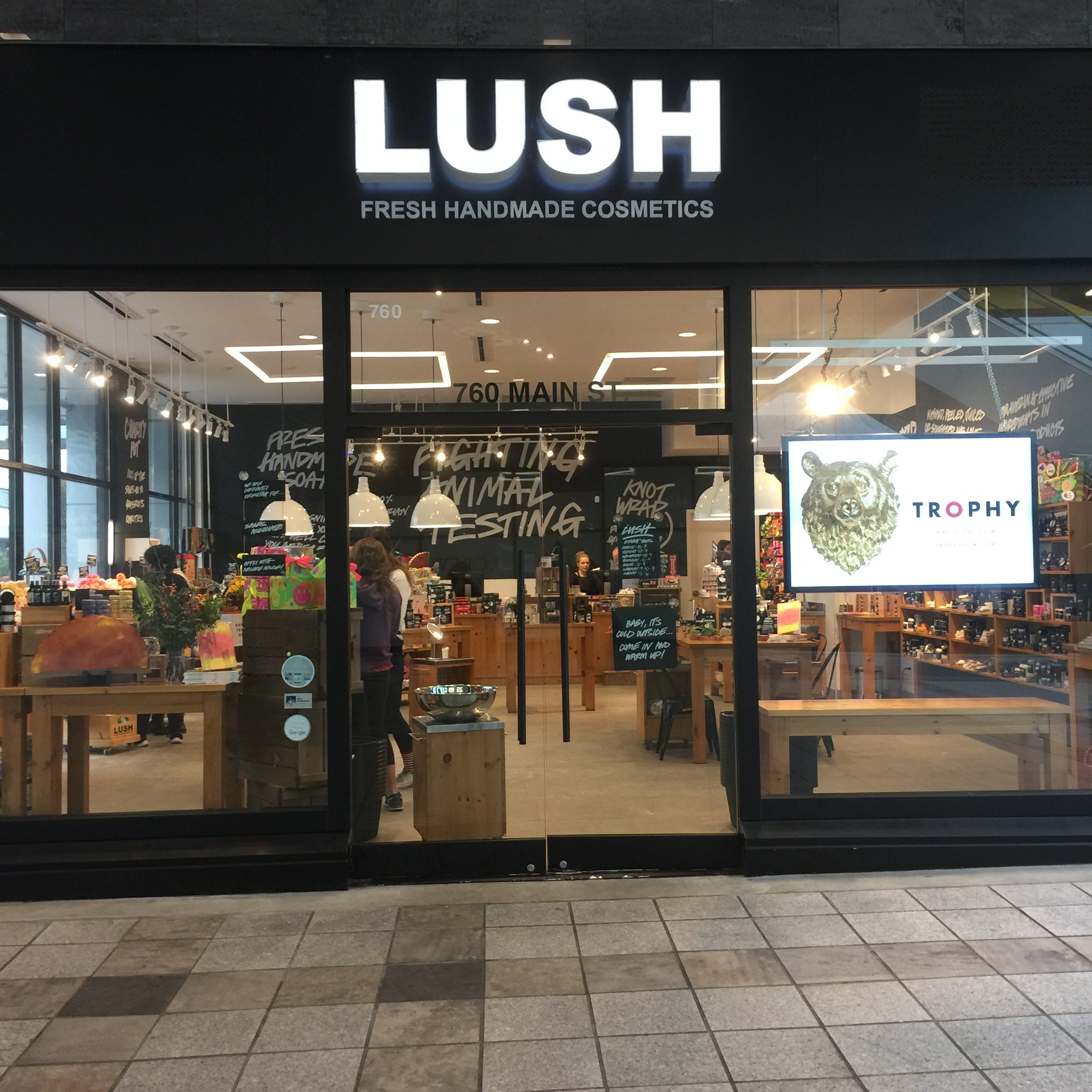 lush store